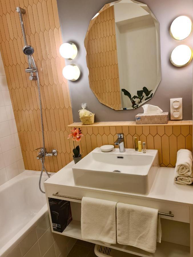 Ditlin Apartmanok Pápa Екстериор снимка
