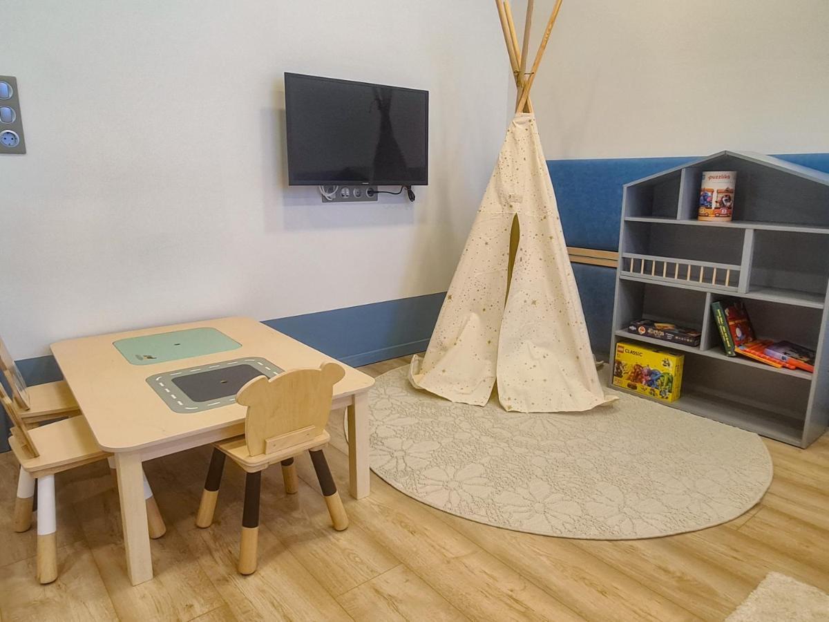 Ditlin Apartmanok Pápa Екстериор снимка