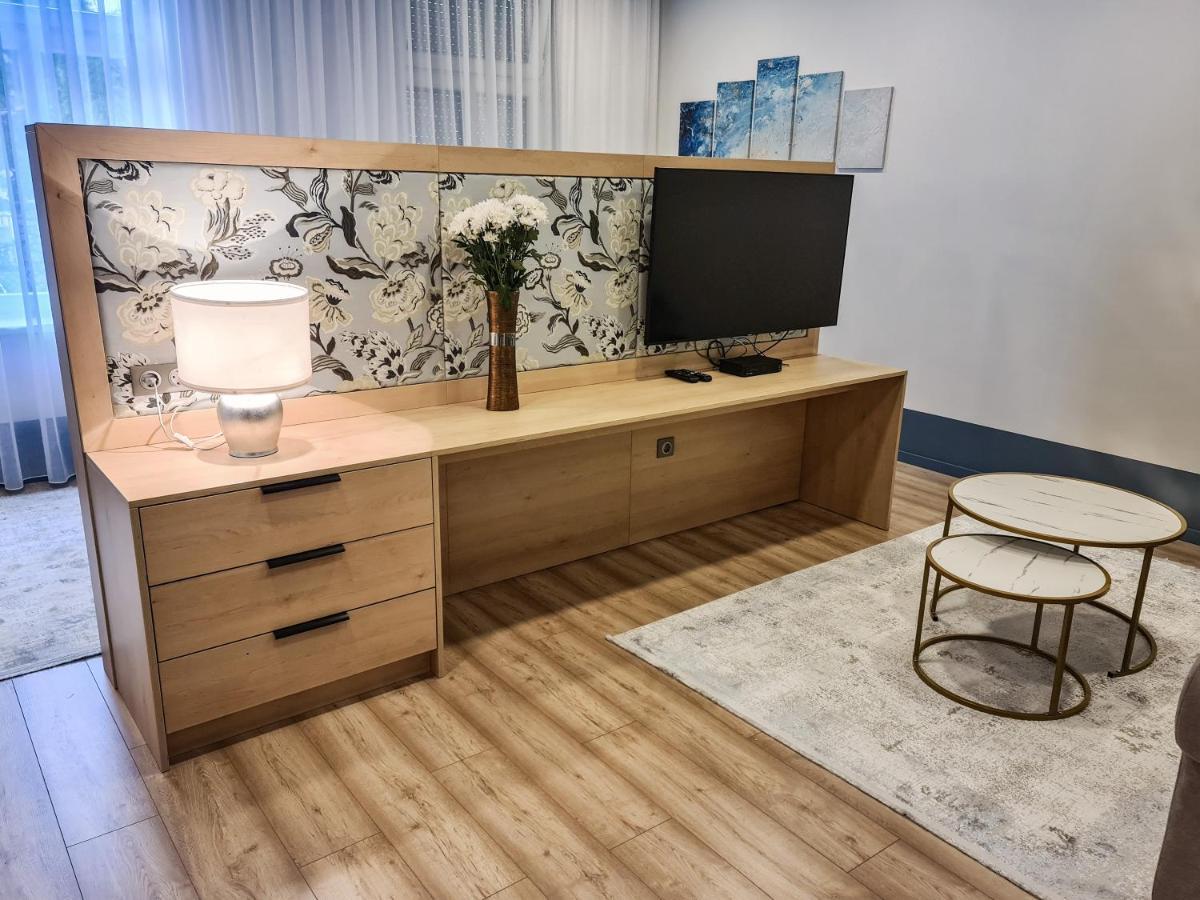Ditlin Apartmanok Pápa Екстериор снимка